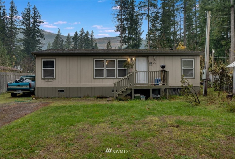 8396 Golden Valley, Maple Falls, Washington 98266, 3 Bedrooms Bedrooms, ,2 BathroomsBathrooms,Residential,For Sale,Golden Valley,NWM1858432