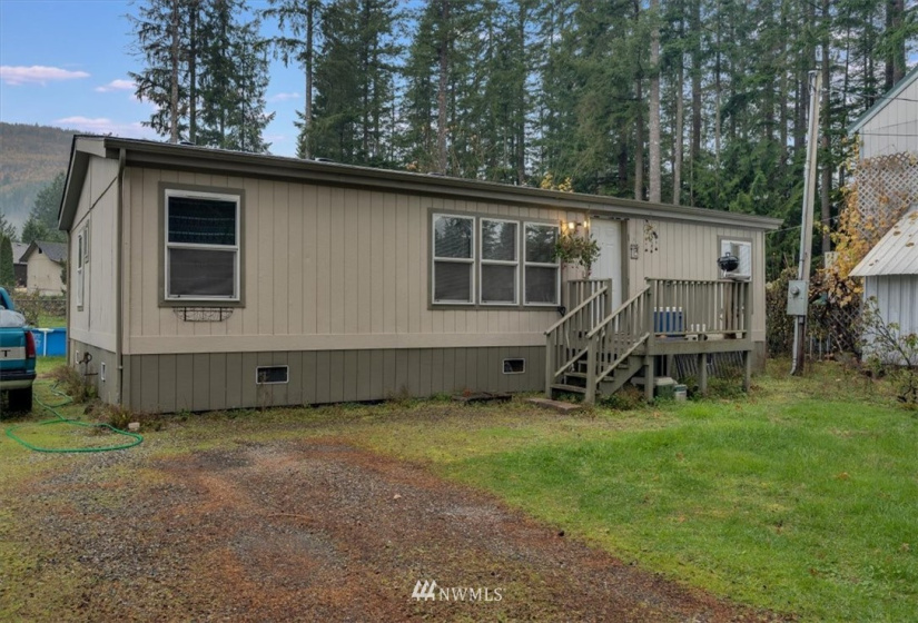 8396 Golden Valley, Maple Falls, Washington 98266, 3 Bedrooms Bedrooms, ,2 BathroomsBathrooms,Residential,For Sale,Golden Valley,NWM1858432
