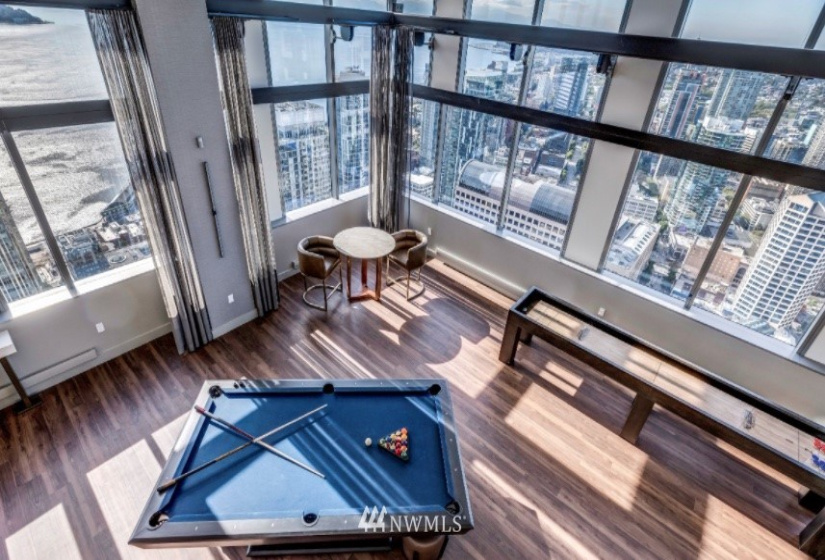 1340 4th, Seattle, Washington 98101, 3 Bedrooms Bedrooms, ,3 BathroomsBathrooms,Residential Lease,For Rent,4th,NWM1861197