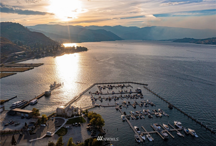 1350 Woodin, Chelan, Washington 98816, ,Residential,For Sale,Sunset Marina,Woodin,NWM1861229