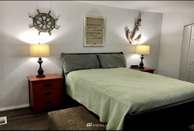 330 10th, Ephrata, Washington 98823, 6 Bedrooms Bedrooms, ,3 BathroomsBathrooms,Residential,For Sale,Barclay Addition,10th,NWM1860851