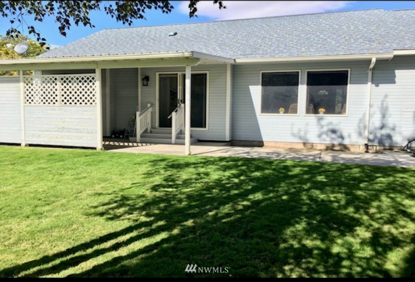 330 10th, Ephrata, Washington 98823, 6 Bedrooms Bedrooms, ,3 BathroomsBathrooms,Residential,For Sale,Barclay Addition,10th,NWM1860851