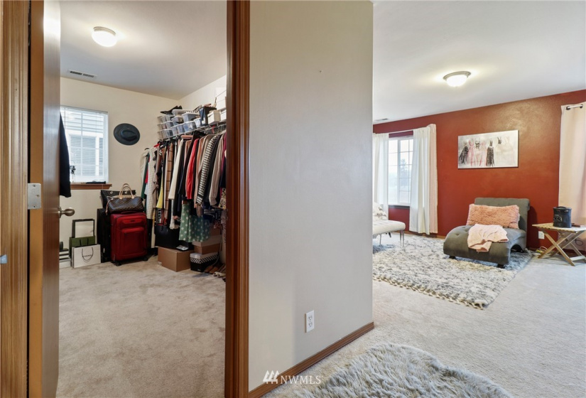 20009 Kuper, Centralia, Washington 98531, 4 Bedrooms Bedrooms, ,3 BathroomsBathrooms,Residential,For Sale,Kuper,NWM1860963