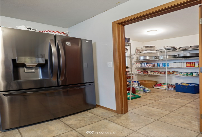 20009 Kuper, Centralia, Washington 98531, 4 Bedrooms Bedrooms, ,3 BathroomsBathrooms,Residential,For Sale,Kuper,NWM1860963