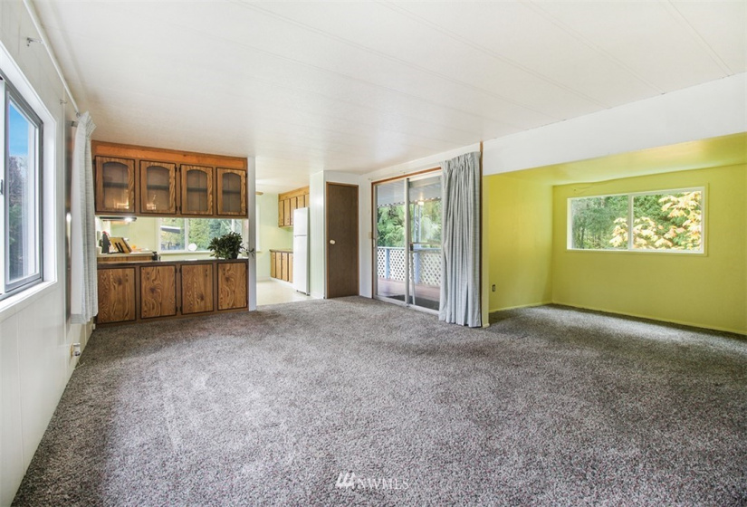 5819 78th, Puyallup, Washington 98371, 2 Bedrooms Bedrooms, ,1 BathroomBathrooms,Manufactured In Park,For Sale,78th,NWM1856714