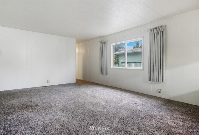 5819 78th, Puyallup, Washington 98371, 2 Bedrooms Bedrooms, ,1 BathroomBathrooms,Manufactured In Park,For Sale,78th,NWM1856714