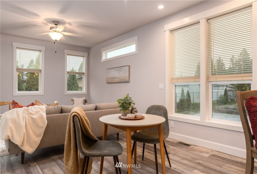 4424 84th, Marysville, Washington 98270, 2 Bedrooms Bedrooms, ,Manufactured In Park,For Sale,84th,NWM1861096