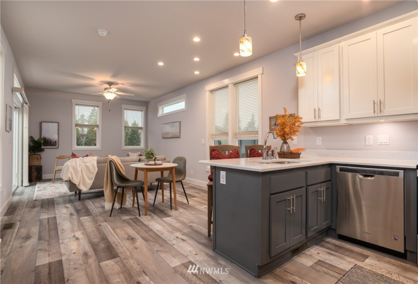 4424 84th, Marysville, Washington 98270, 2 Bedrooms Bedrooms, ,Manufactured In Park,For Sale,84th,NWM1861096