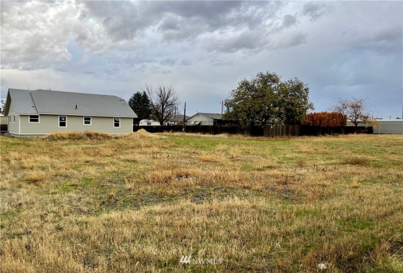 425 Peyton, Walla Walla, Washington 99362, 4 Bedrooms Bedrooms, ,1 BathroomBathrooms,Residential,For Sale,Peyton,NWM1861052