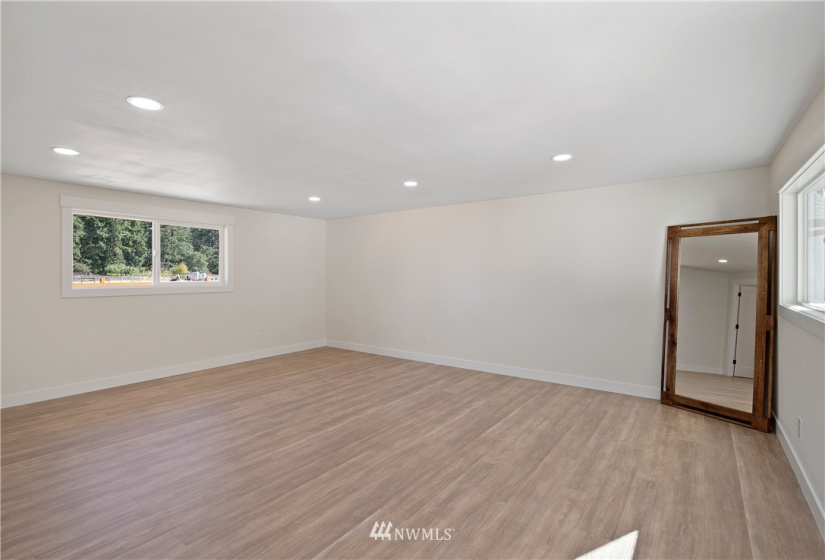 22721 46th, Spanaway, Washington 98387, 3 Bedrooms Bedrooms, ,1 BathroomBathrooms,Residential,For Sale,46th,NWM1861720