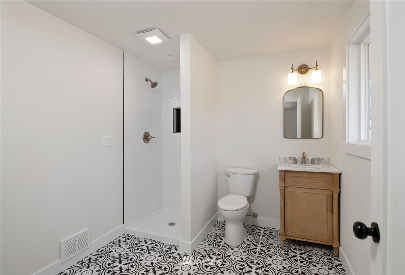 22721 46th, Spanaway, Washington 98387, 3 Bedrooms Bedrooms, ,1 BathroomBathrooms,Residential,For Sale,46th,NWM1861720