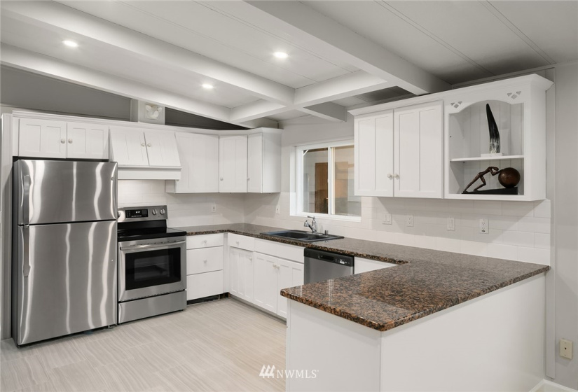 23728 Vista View, Bothell, Washington 98021, 3 Bedrooms Bedrooms, ,1 BathroomBathrooms,Manufactured In Park,For Sale,Vista View,NWM1861463