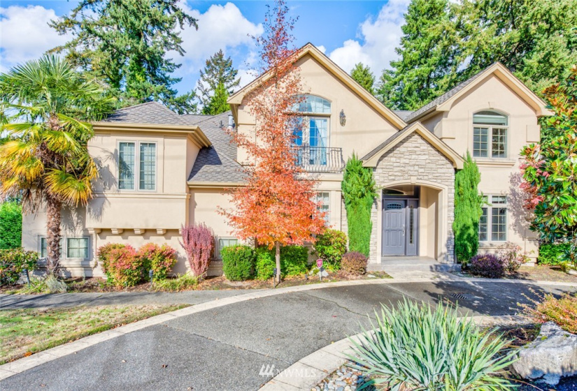 9410 24th, Clyde Hill, Washington 98004, 4 Bedrooms Bedrooms, ,2 BathroomsBathrooms,Residential Lease,For Rent,24th,NWM1861388