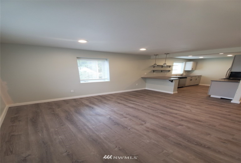 304 Alder St, Kelso, Washington 98626, ,Residential Income,For Sale,Alder St,NWM1858115