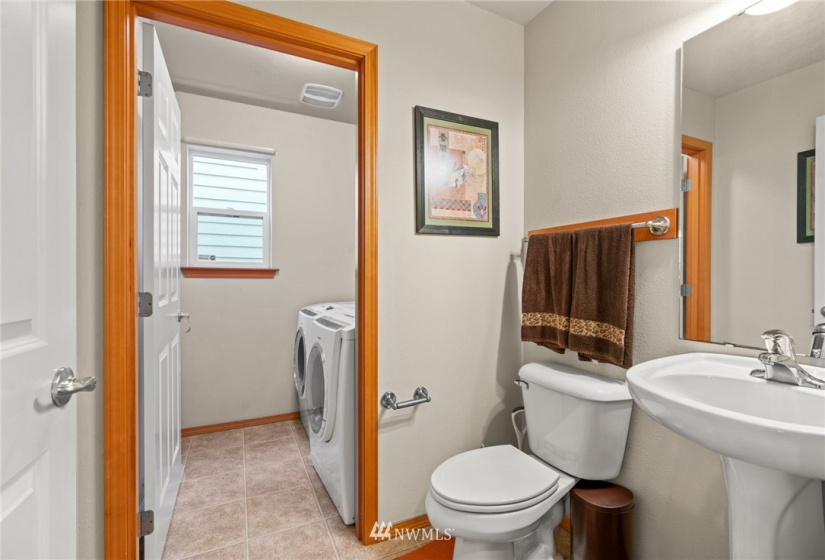 10007 31st, Everett, Washington 98208, 4 Bedrooms Bedrooms, ,2 BathroomsBathrooms,Residential,For Sale,31st,NWM1861757
