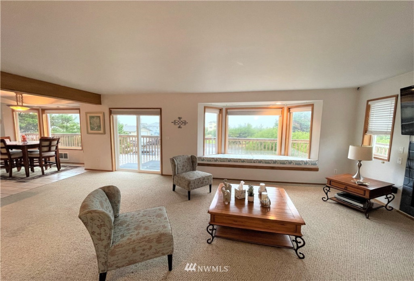 732 Alcade, Ocean Shores, Washington 98569, 3 Bedrooms Bedrooms, ,2 BathroomsBathrooms,Residential,For Sale,11,Alcade,NWM1859436