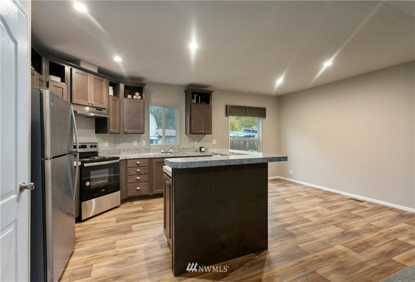 6140 Beech, Maple Falls, Washington 98226, 2 Bedrooms Bedrooms, ,2 BathroomsBathrooms,Residential,For Sale,Beech,NWM1861565