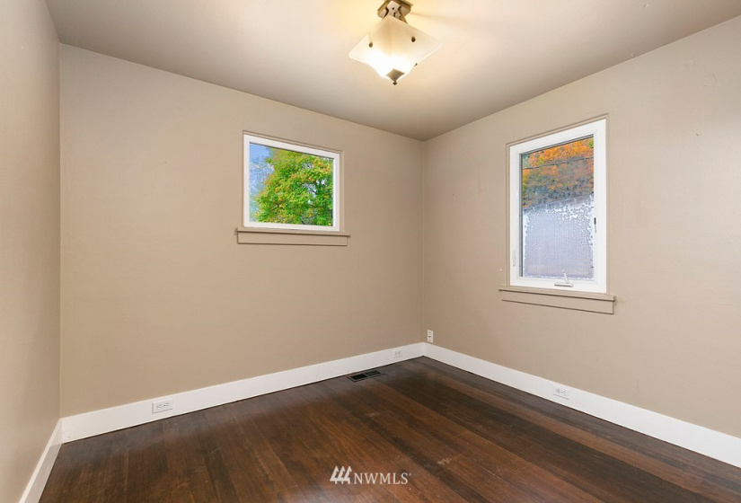 14044 Woodinville-Redmond, Redmond, Washington 98052, 2 Bedrooms Bedrooms, ,1 BathroomBathrooms,Residential,For Sale,Woodinville-Redmond,NWM1860690