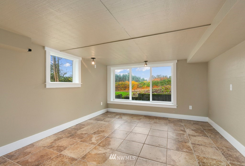 14044 Woodinville-Redmond, Redmond, Washington 98052, 2 Bedrooms Bedrooms, ,1 BathroomBathrooms,Residential,For Sale,Woodinville-Redmond,NWM1860690