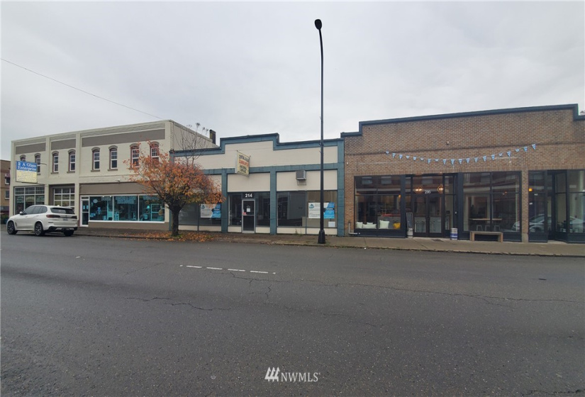 214 Tower, Centralia, Washington 98531, ,Commercial Sale,For Sale,Tower,NWM1862116