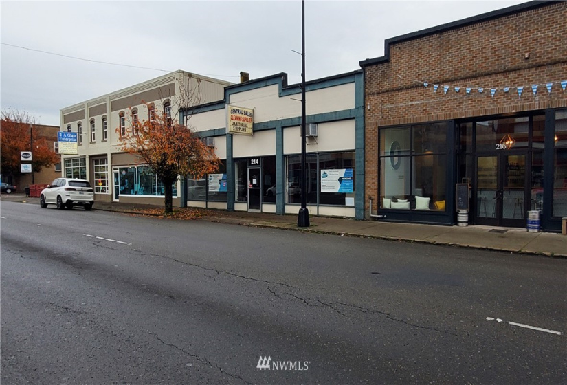 214 Tower, Centralia, Washington 98531, ,Commercial Sale,For Sale,Tower,NWM1862116