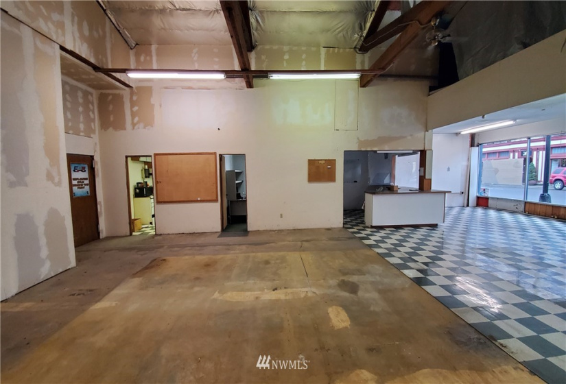 214 Tower, Centralia, Washington 98531, ,Commercial Sale,For Sale,Tower,NWM1862116