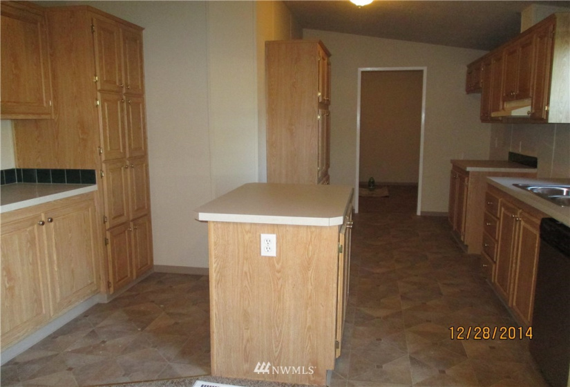 21 Freedom, Shelton, Washington 98584, 3 Bedrooms Bedrooms, ,2 BathroomsBathrooms,Residential,For Sale,Freedom,NWM1861775