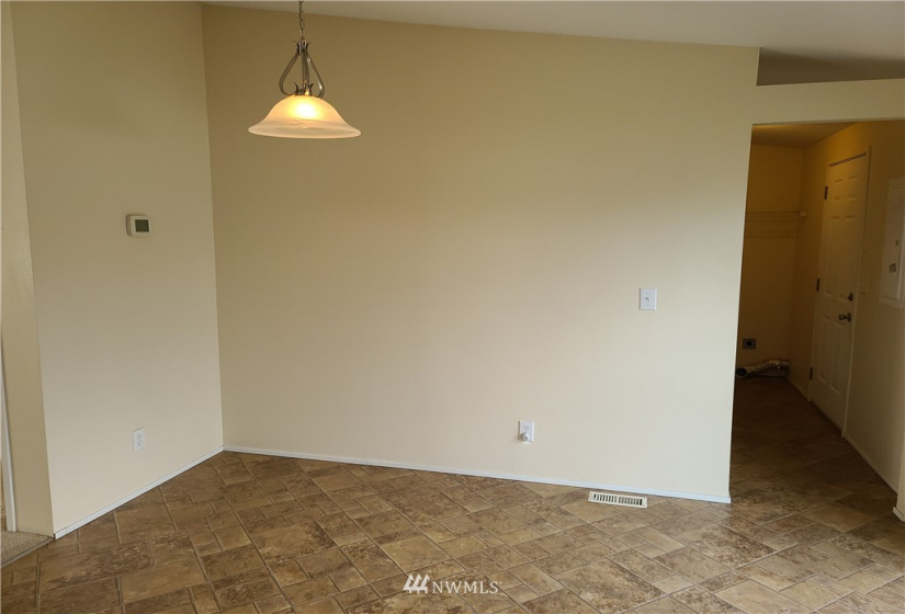 70 Freedom, Shelton, Washington 98584, 3 Bedrooms Bedrooms, ,2 BathroomsBathrooms,Residential,For Sale,Freedom,NWM1860471