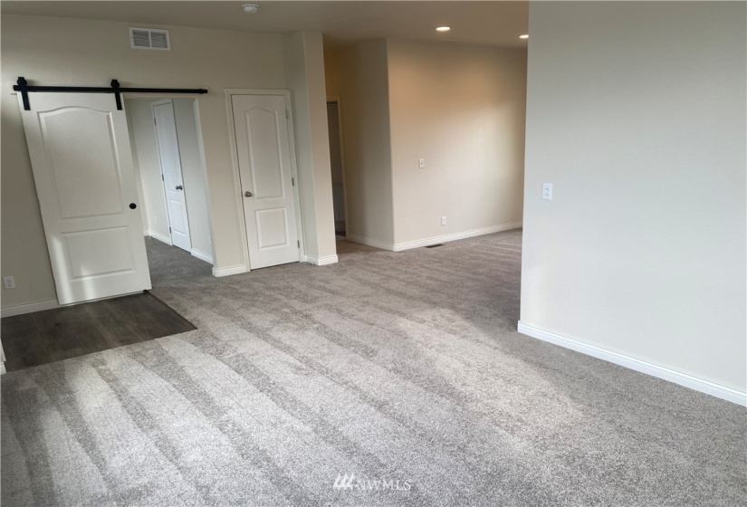 104 194th, Spanaway, Washington 98387, 3 Bedrooms Bedrooms, ,2 BathroomsBathrooms,Manufactured In Park,For Sale,194th,NWM1861139