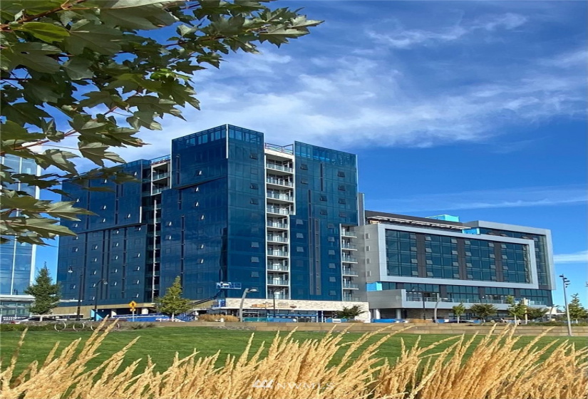 590 Waterfront, Vancouver, Washington 98660, 2 Bedrooms Bedrooms, ,Residential,For Sale,Kirkland Tower,Waterfront,NWM1861099