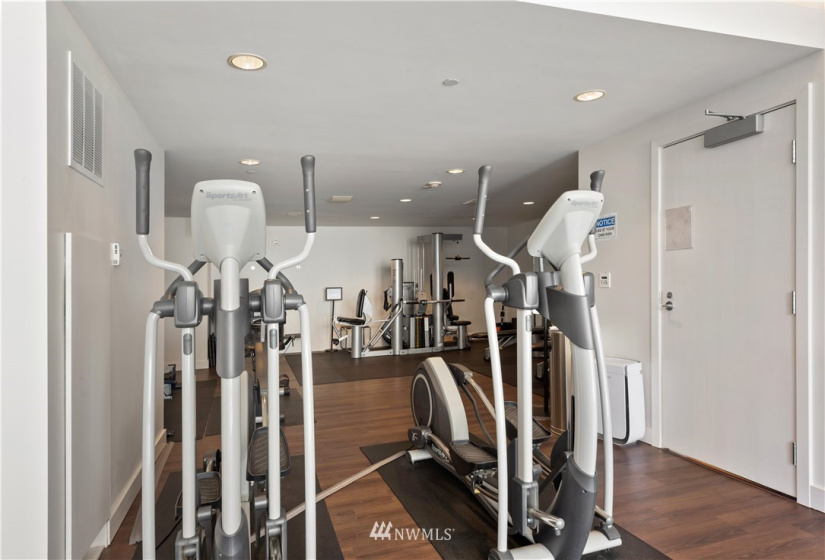 909 5th, Seattle, Washington 98164, 1 Bedroom Bedrooms, ,1 BathroomBathrooms,Residential Lease,For Rent,5th & Madison,5th,NWM1862322