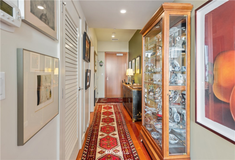 909 5th, Seattle, Washington 98164, 1 Bedroom Bedrooms, ,1 BathroomBathrooms,Residential Lease,For Rent,5th & Madison,5th,NWM1862322