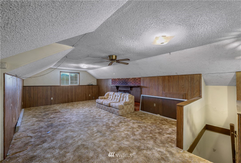 4086 Valley, Deming, Washington 98244, 3 Bedrooms Bedrooms, ,1 BathroomBathrooms,Residential,For Sale,Valley,NWM1862297