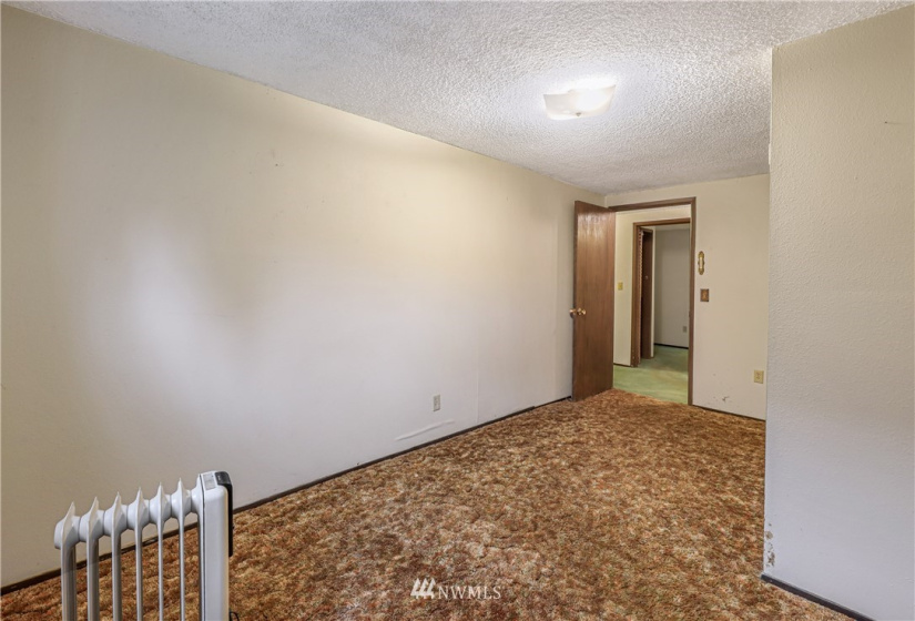 4086 Valley, Deming, Washington 98244, 3 Bedrooms Bedrooms, ,1 BathroomBathrooms,Residential,For Sale,Valley,NWM1862297