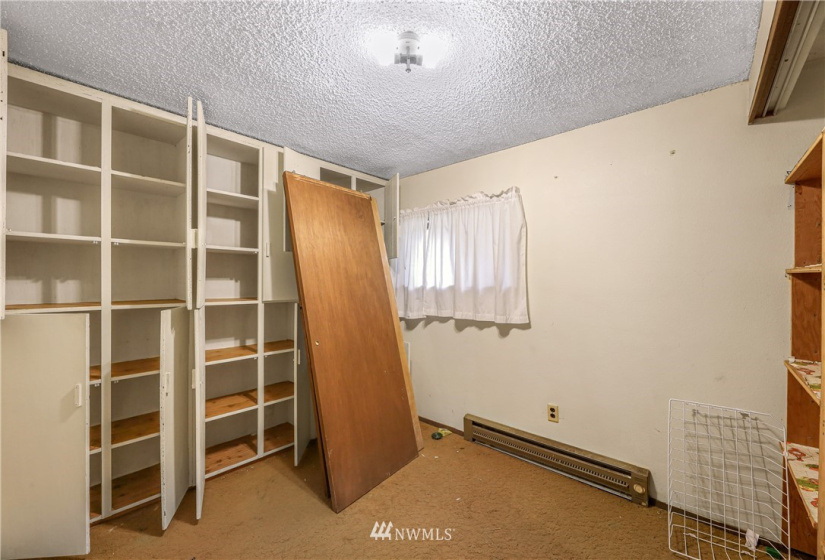 4086 Valley, Deming, Washington 98244, 3 Bedrooms Bedrooms, ,1 BathroomBathrooms,Residential,For Sale,Valley,NWM1862297