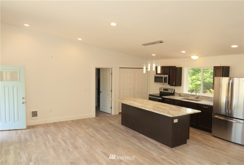638 Rainbow, Ocean Shores, Washington 98569, 2 Bedrooms Bedrooms, ,1 BathroomBathrooms,Residential,For Sale,24,Rainbow,NWM1861180