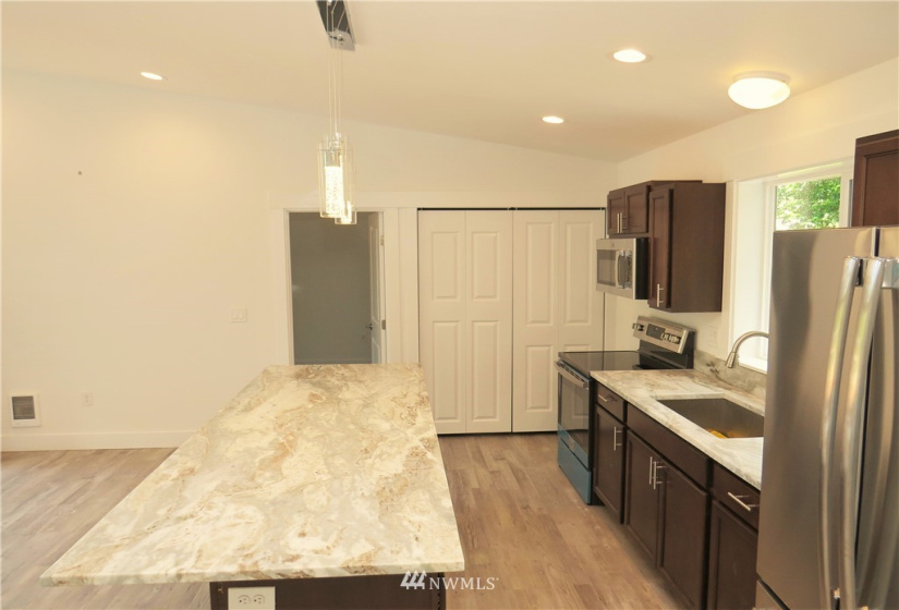 638 Rainbow, Ocean Shores, Washington 98569, 2 Bedrooms Bedrooms, ,1 BathroomBathrooms,Residential,For Sale,24,Rainbow,NWM1861180