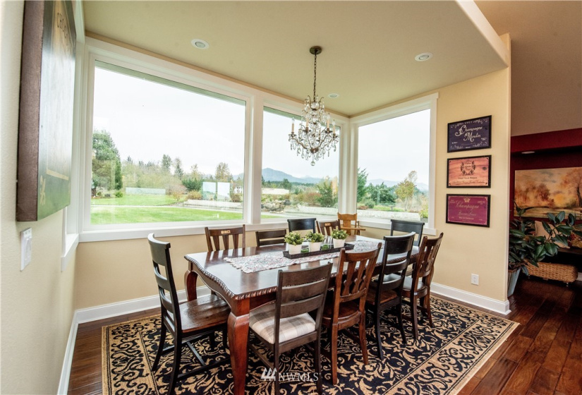 46825 290th, Enumclaw, Washington 98022, 5 Bedrooms Bedrooms, ,3 BathroomsBathrooms,Residential,For Sale,290th,NWM1861022