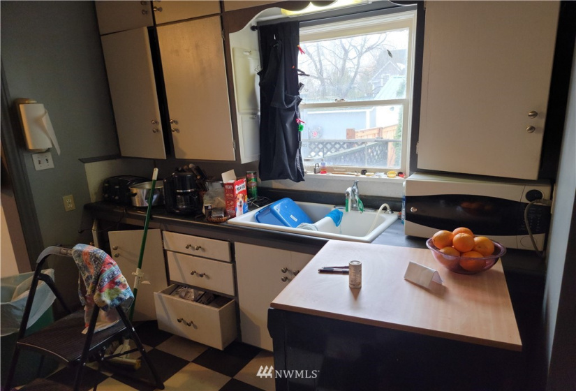 5752 Second, Ferndale, Washington 98248, 3 Bedrooms Bedrooms, ,1 BathroomBathrooms,Residential,For Sale,Second,NWM1862545