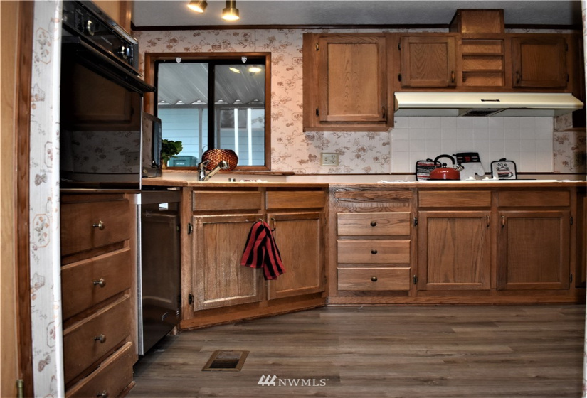 2500 370th, Federal Way, Washington 98003, 2 Bedrooms Bedrooms, ,2 BathroomsBathrooms,Manufactured In Park,For Sale,370th,NWM1855092