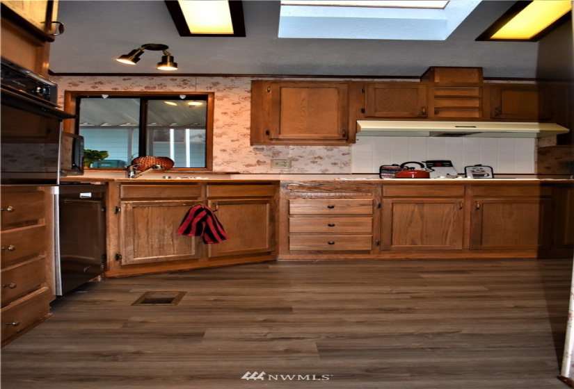 2500 370th, Federal Way, Washington 98003, 2 Bedrooms Bedrooms, ,2 BathroomsBathrooms,Manufactured In Park,For Sale,370th,NWM1855092