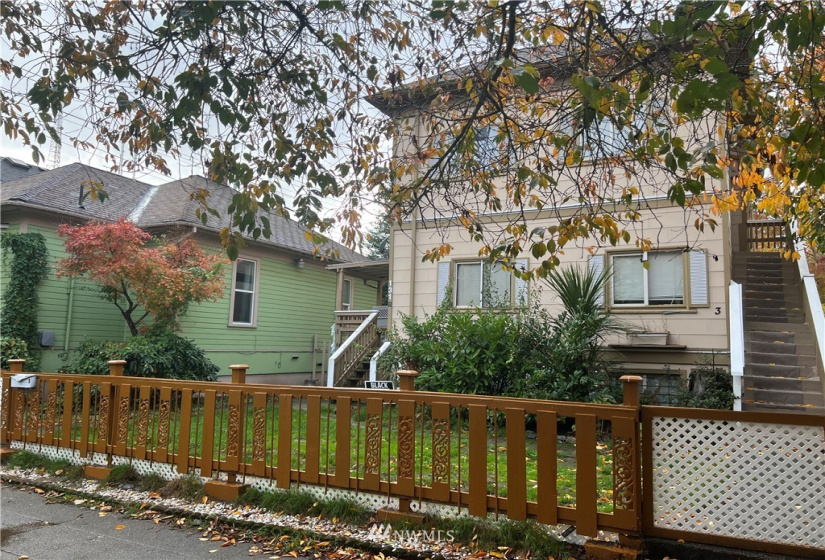 129 21st, Seattle, Washington 98112, ,Residential Income,For Sale,21st,NWM1862491