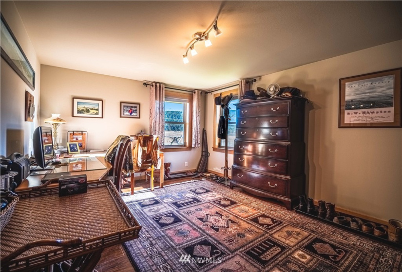 39 Cape LaBelle, Tonasket, Washington 98855, 3 Bedrooms Bedrooms, ,2 BathroomsBathrooms,Residential,For Sale,Cape LaBelle,NWM1860779