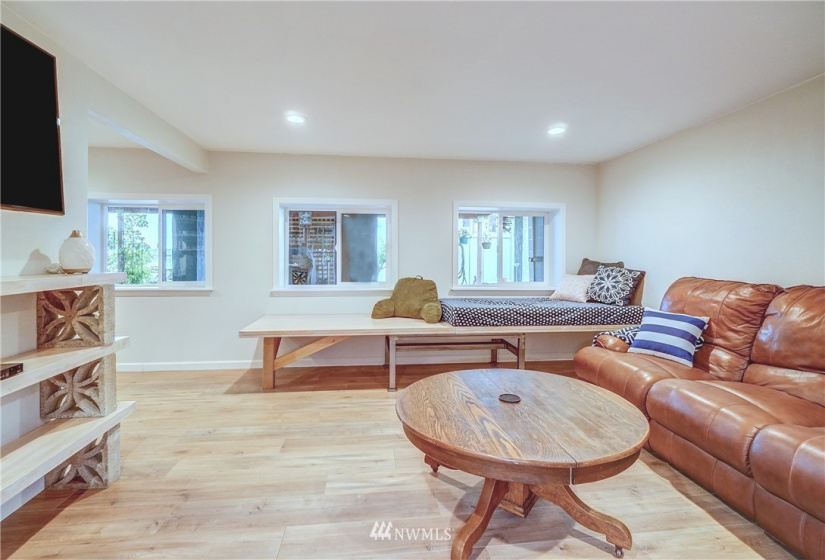 8222 178th, Longbranch, Washington 98351, 2 Bedrooms Bedrooms, ,1 BathroomBathrooms,Residential,For Sale,178th,NWM1863020