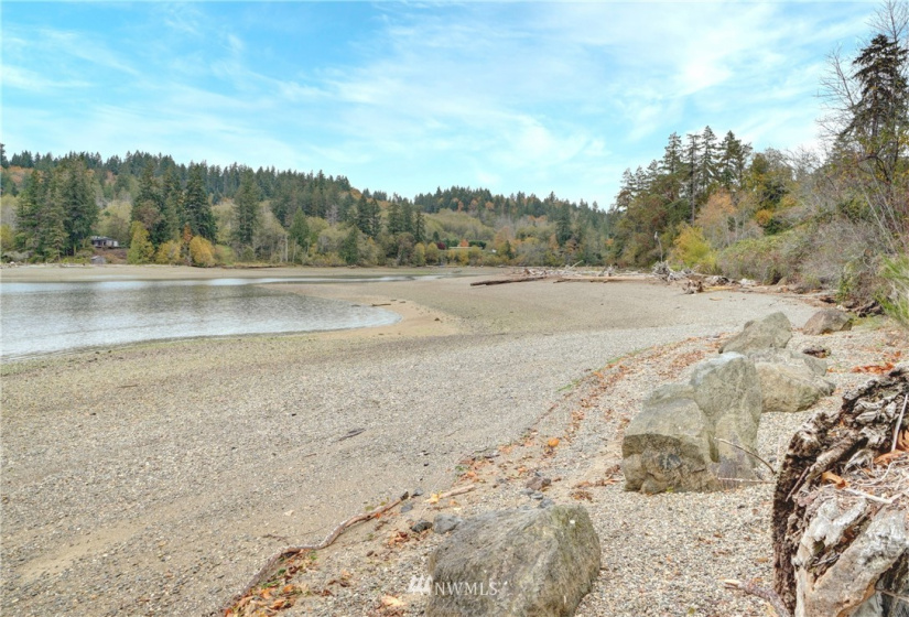8222 178th, Longbranch, Washington 98351, 2 Bedrooms Bedrooms, ,1 BathroomBathrooms,Residential,For Sale,178th,NWM1863020