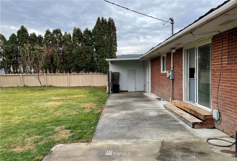 2041 Crestmont, Moses Lake, Washington 98837, 4 Bedrooms Bedrooms, ,1 BathroomBathrooms,Residential,For Sale,Montlake Add #1,Crestmont,NWM1862904