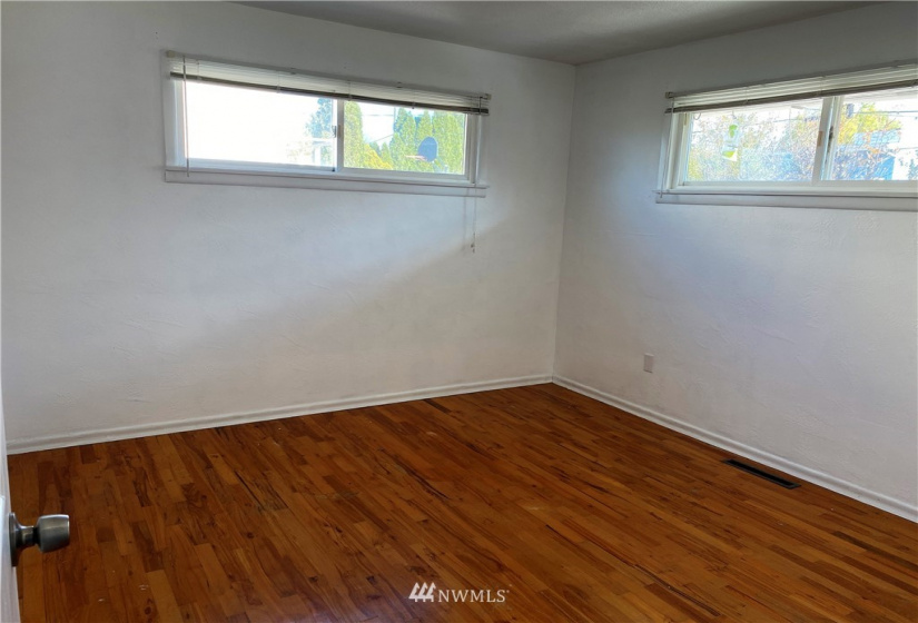 2041 Crestmont, Moses Lake, Washington 98837, 4 Bedrooms Bedrooms, ,1 BathroomBathrooms,Residential,For Sale,Montlake Add #1,Crestmont,NWM1862904