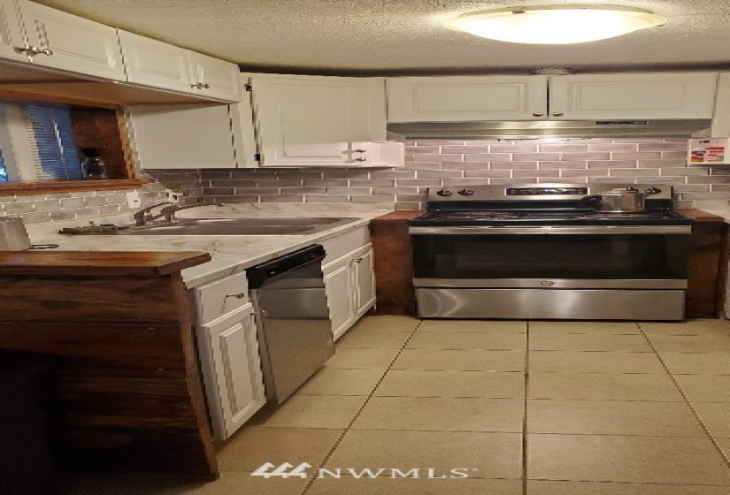 34100 Mountain Loop, Granite Falls, Washington 98252, 1 Bedroom Bedrooms, ,1 BathroomBathrooms,Residential,For Sale,Richardson's Addition,Mountain Loop,NWM1862620
