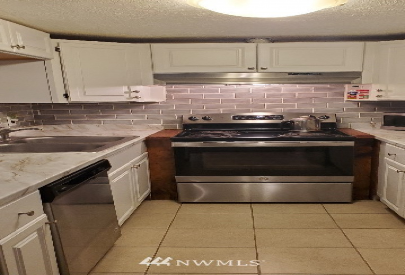 34100 Mountain Loop, Granite Falls, Washington 98252, 1 Bedroom Bedrooms, ,1 BathroomBathrooms,Residential,For Sale,Richardson's Addition,Mountain Loop,NWM1862620