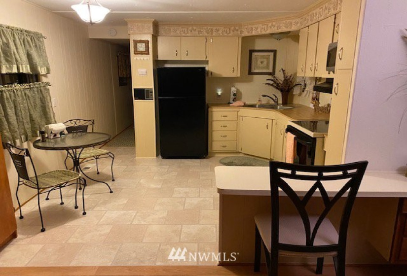 18501 52nd, Lynnwood, Washington 98037, 2 Bedrooms Bedrooms, ,1 BathroomBathrooms,Manufactured In Park,For Sale,52nd,NWM1863252